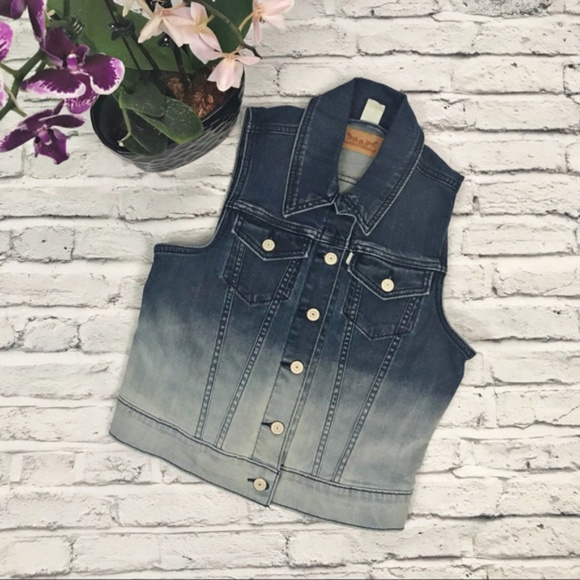 Levi’s Ombré Denim Vest Size S - Picture 1 of 5